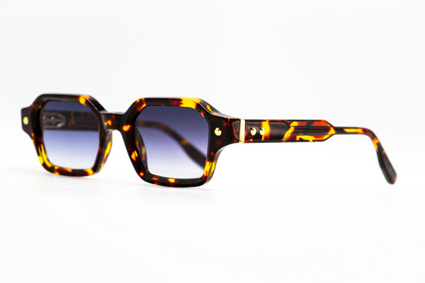 John Dalia - Project Series P09