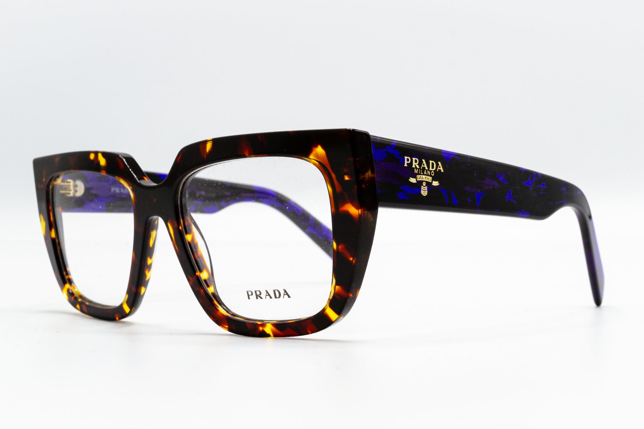 Prada vpr 2025