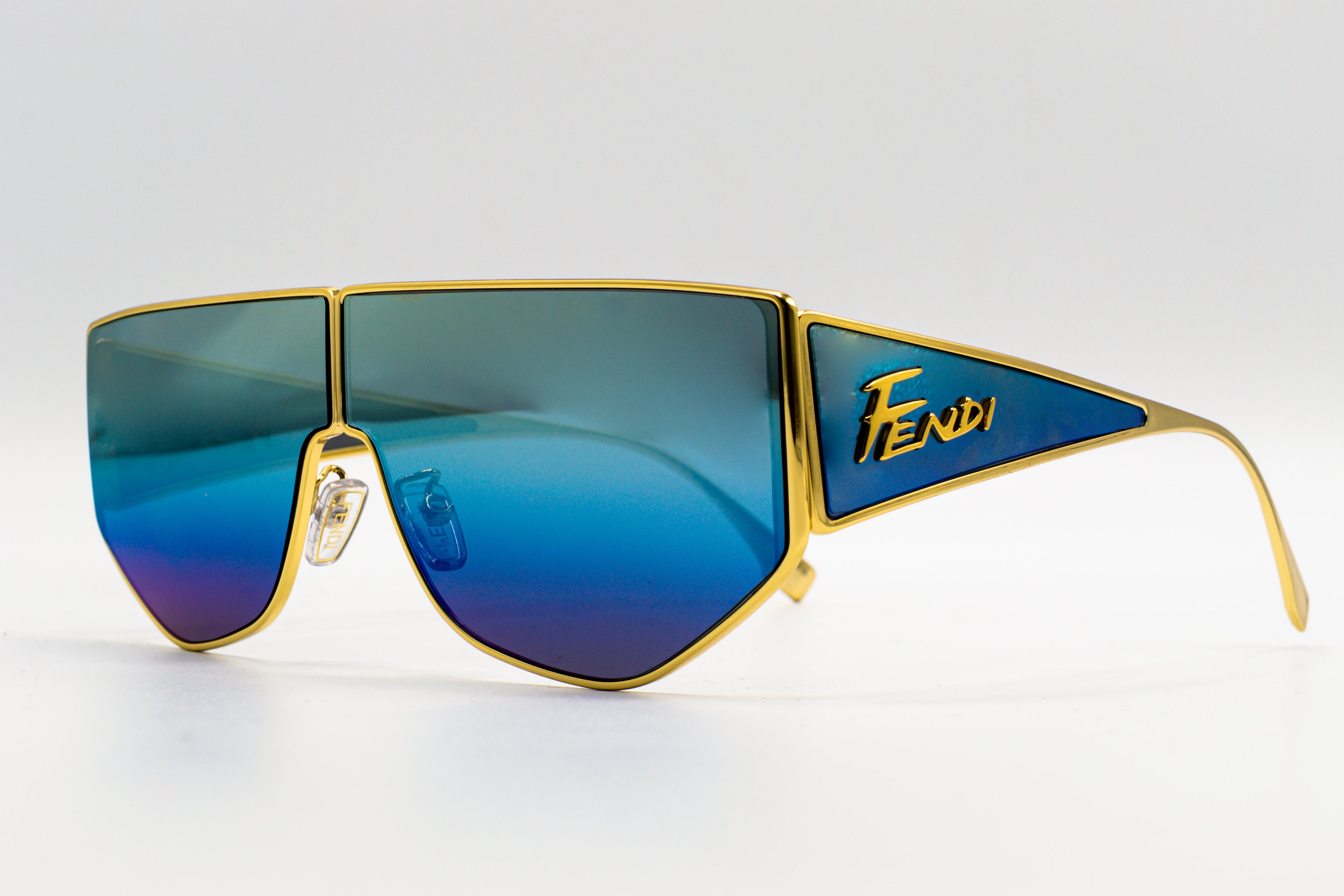 Fendi FE40051U - Koopman Optics